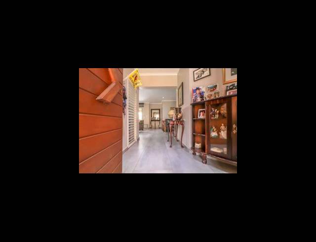 3 BEDROOM TOWNHOUSE FOR SALE IN NEW REDRUTH